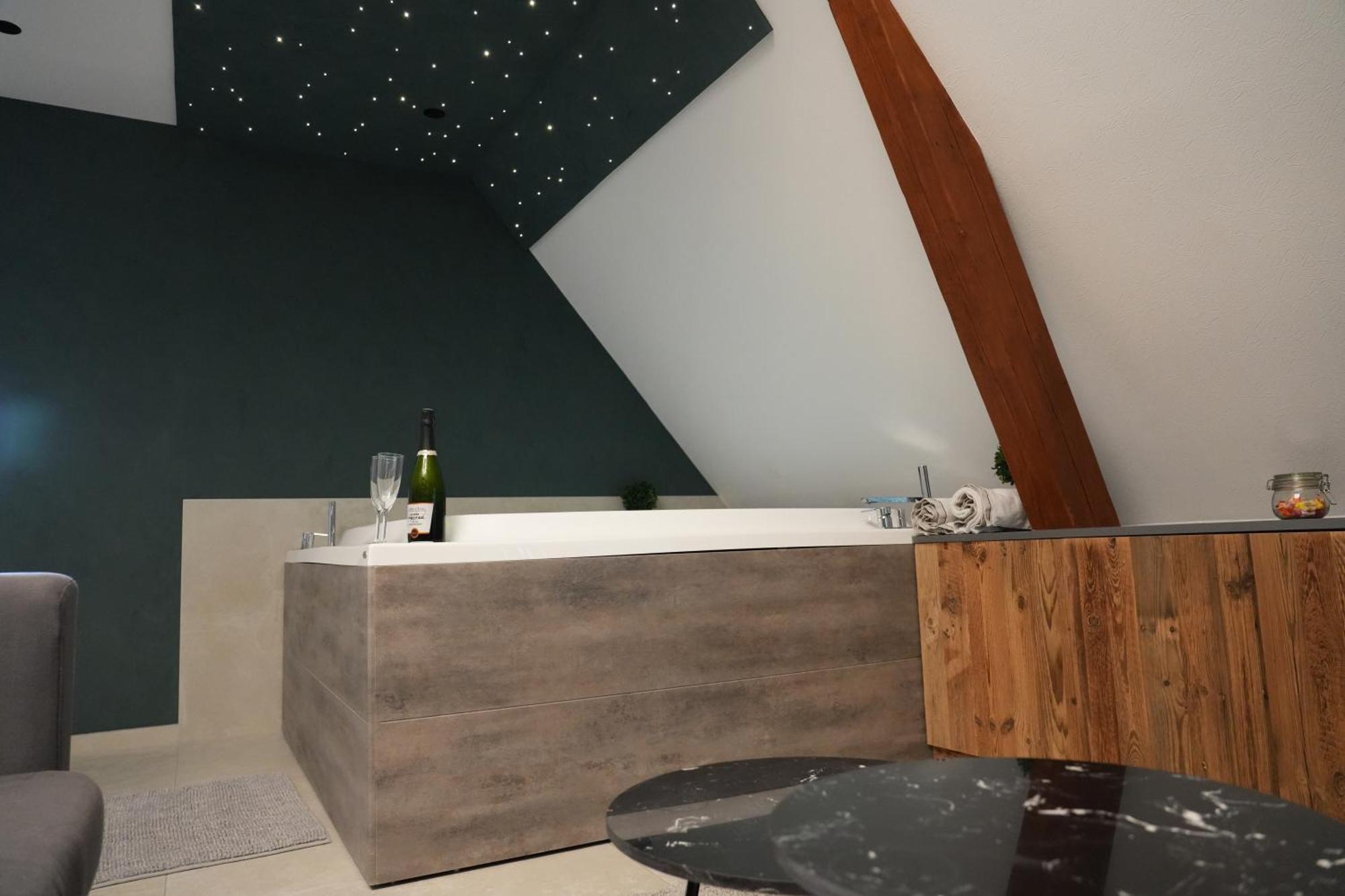 Gite Spa L'Atelier Emile - Spa Privatif - 5 Min Colmar Sainte-Croix-en-Plaine Dış mekan fotoğraf